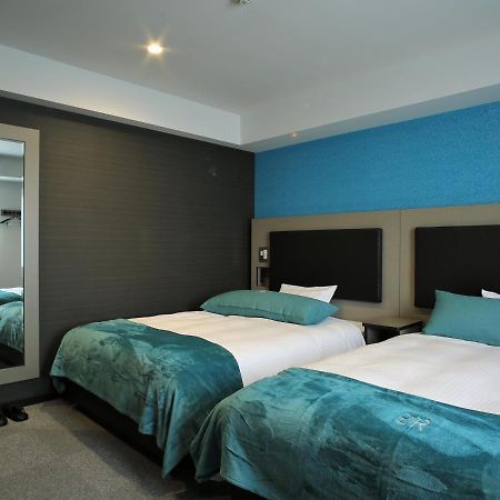 Green Rich Hotel & Capsule Naha - Artificial Hot Spring Futamata Yunohana Bagian luar foto