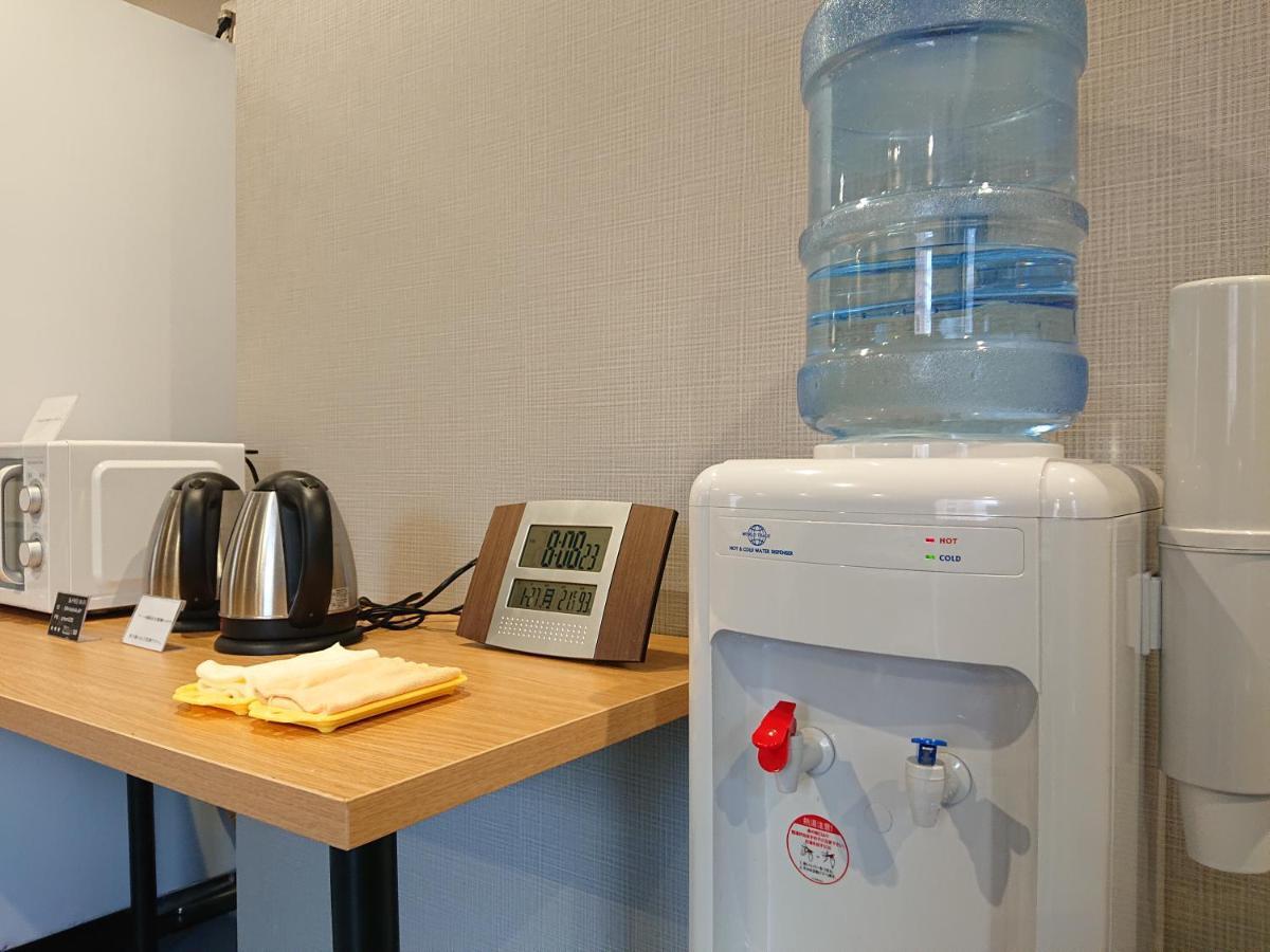Green Rich Hotel & Capsule Naha - Artificial Hot Spring Futamata Yunohana Bagian luar foto