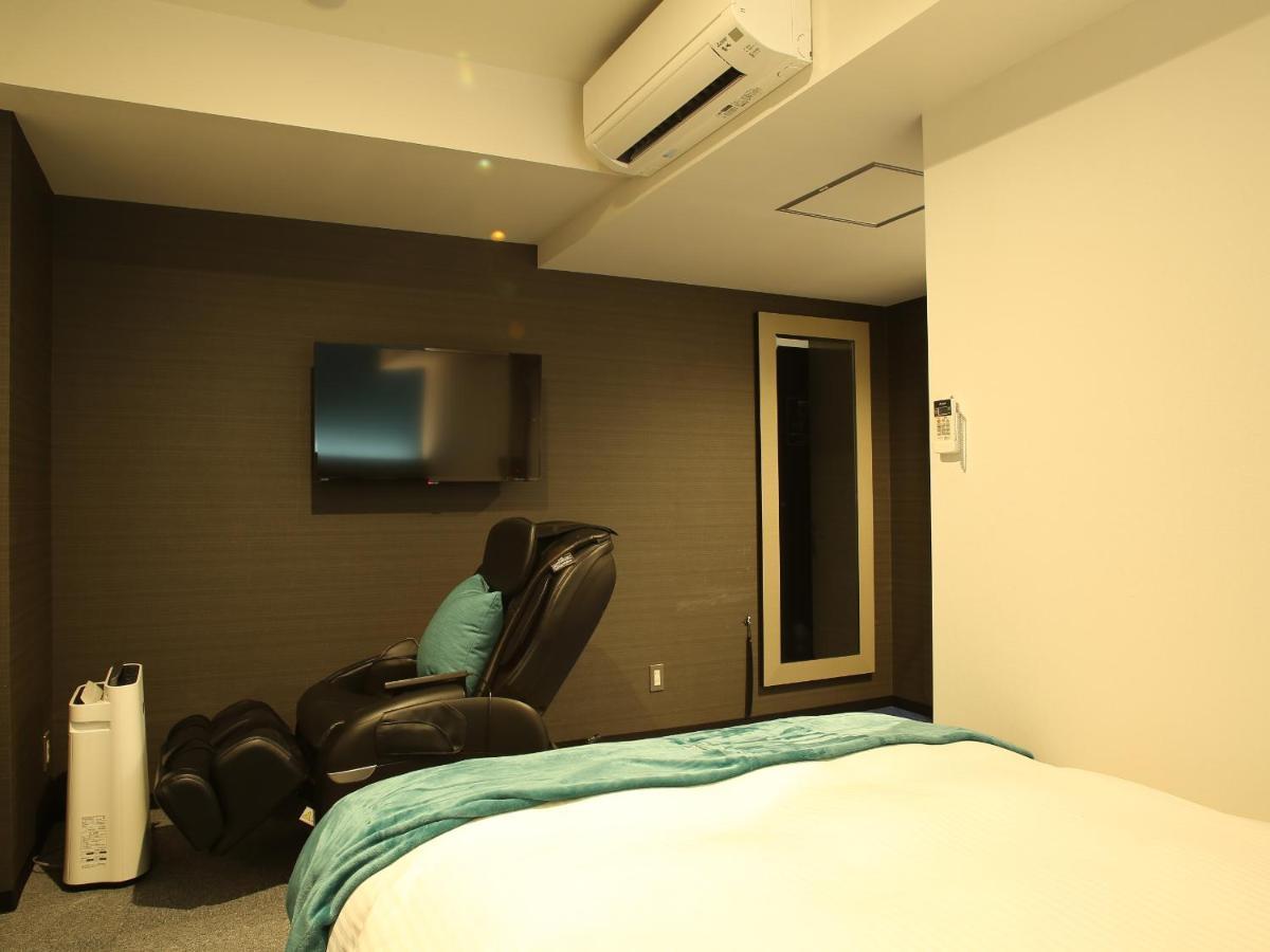 Green Rich Hotel & Capsule Naha - Artificial Hot Spring Futamata Yunohana Bagian luar foto